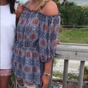 Summer off the shoulder top!